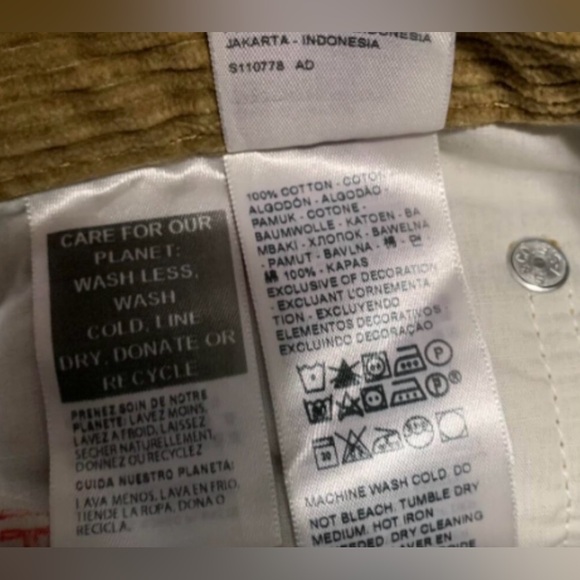 NWT Levi’s Low Pro Straight Leg Y2K Style Corduroy Tan Pants Size 31x30 - Picture 7 of 9
